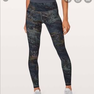 Wunder Under Hi-Rise Tight In radiant multi